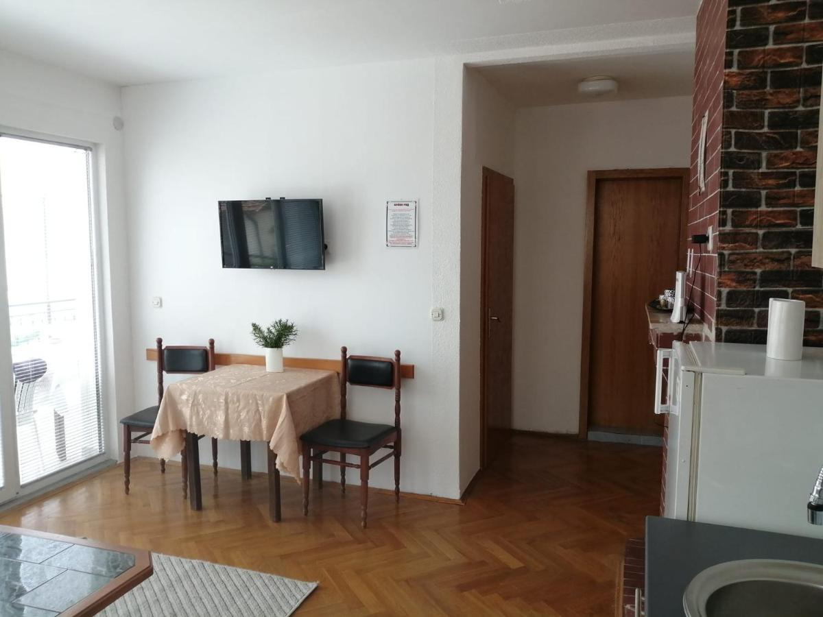 Vila Visni Lagadin Dış mekan fotoğraf
